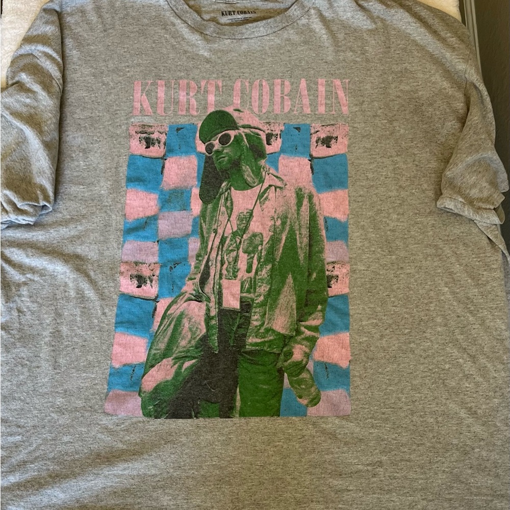 Kurt Cobain Gray Graphic T-Shirt